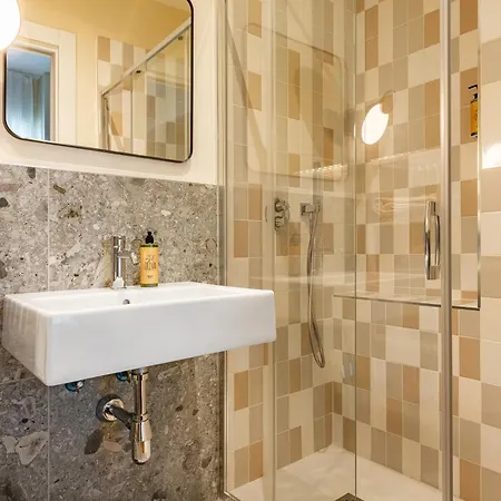 Piccinni 133 Guest house 3*