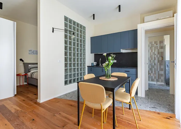 Piccinni 133 3* Bari